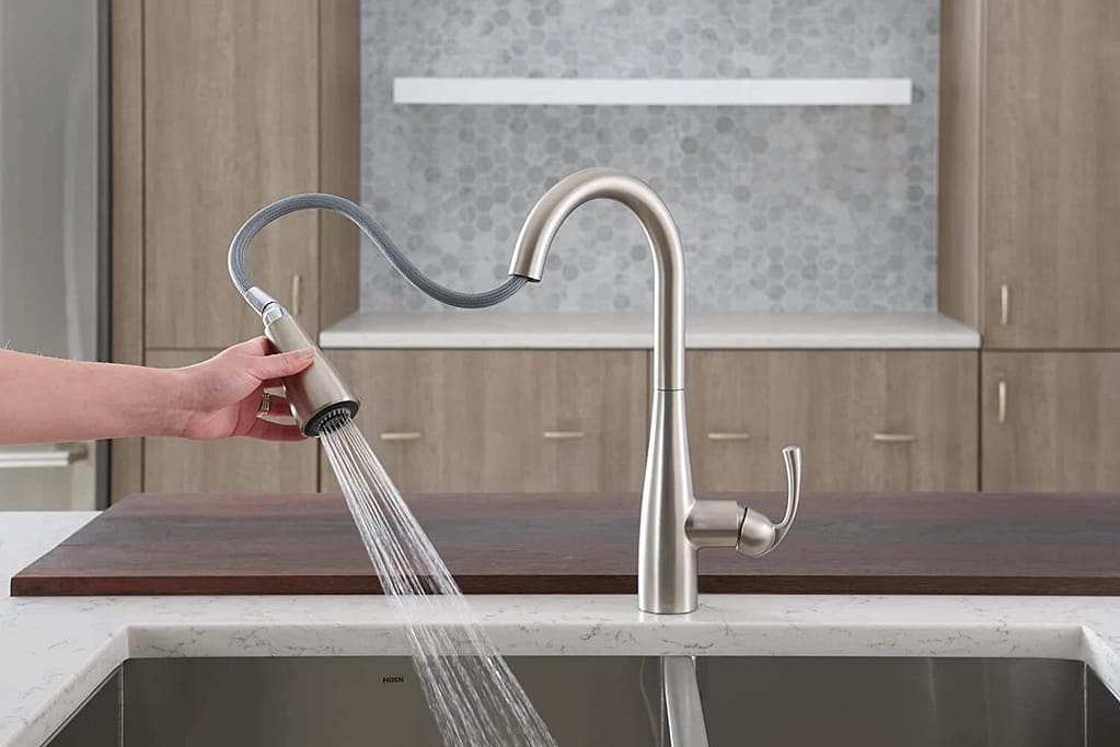 Moen essie kitchen faucet review