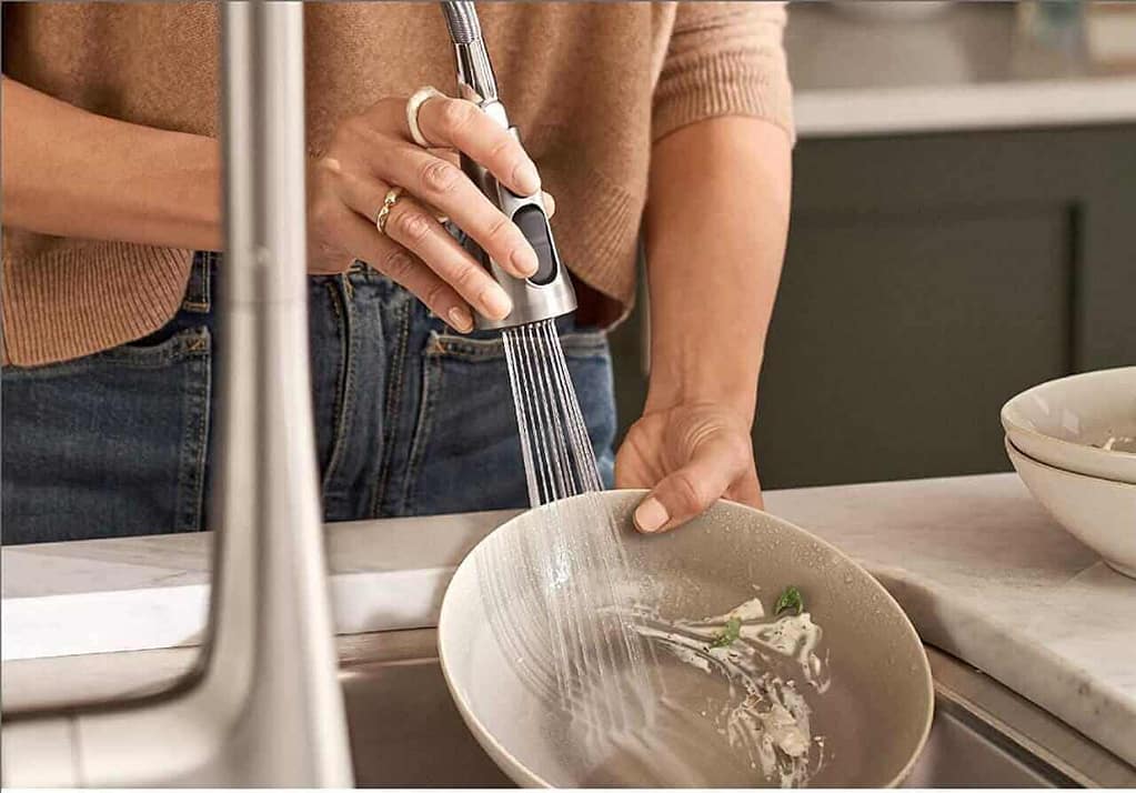 Moen Weymouth Kitchen Faucet review