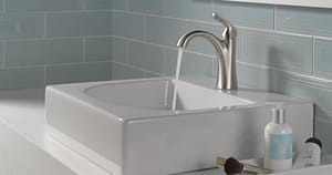 Single Hole Bathroom Faucet