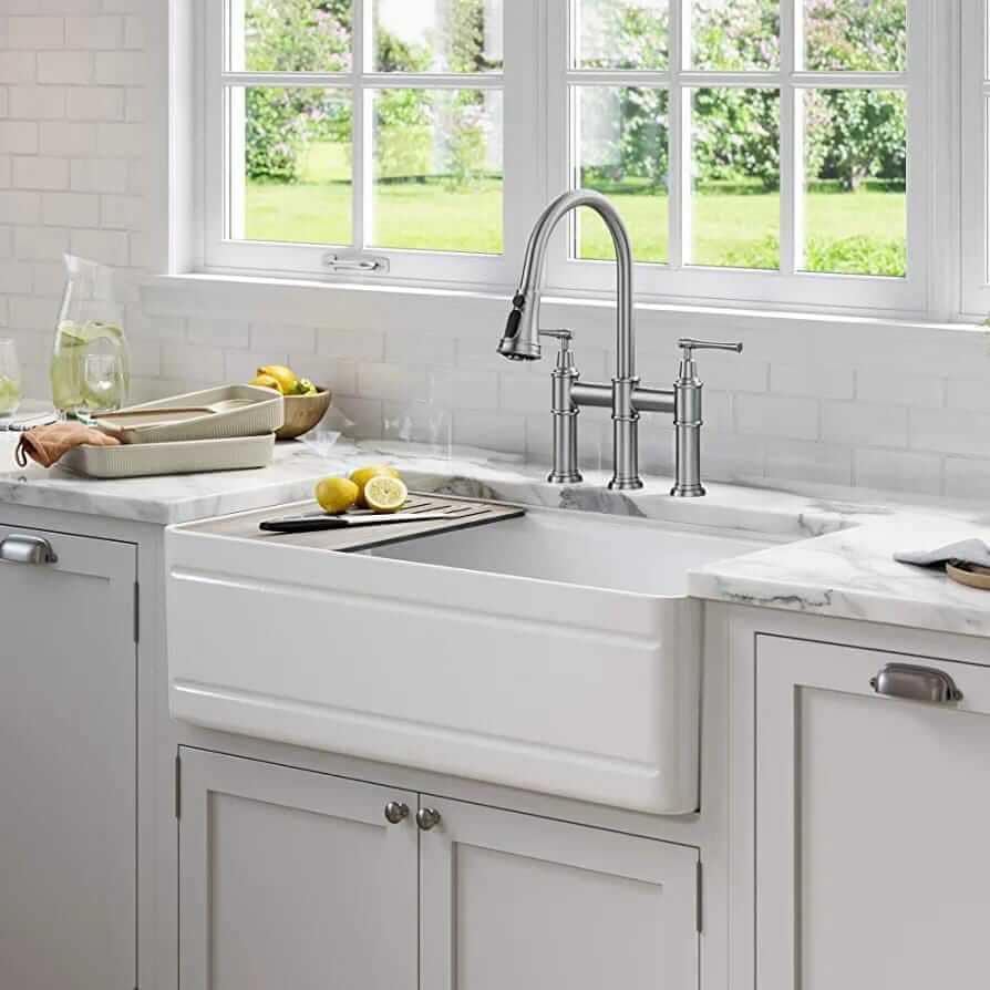 Farmhouse sinks